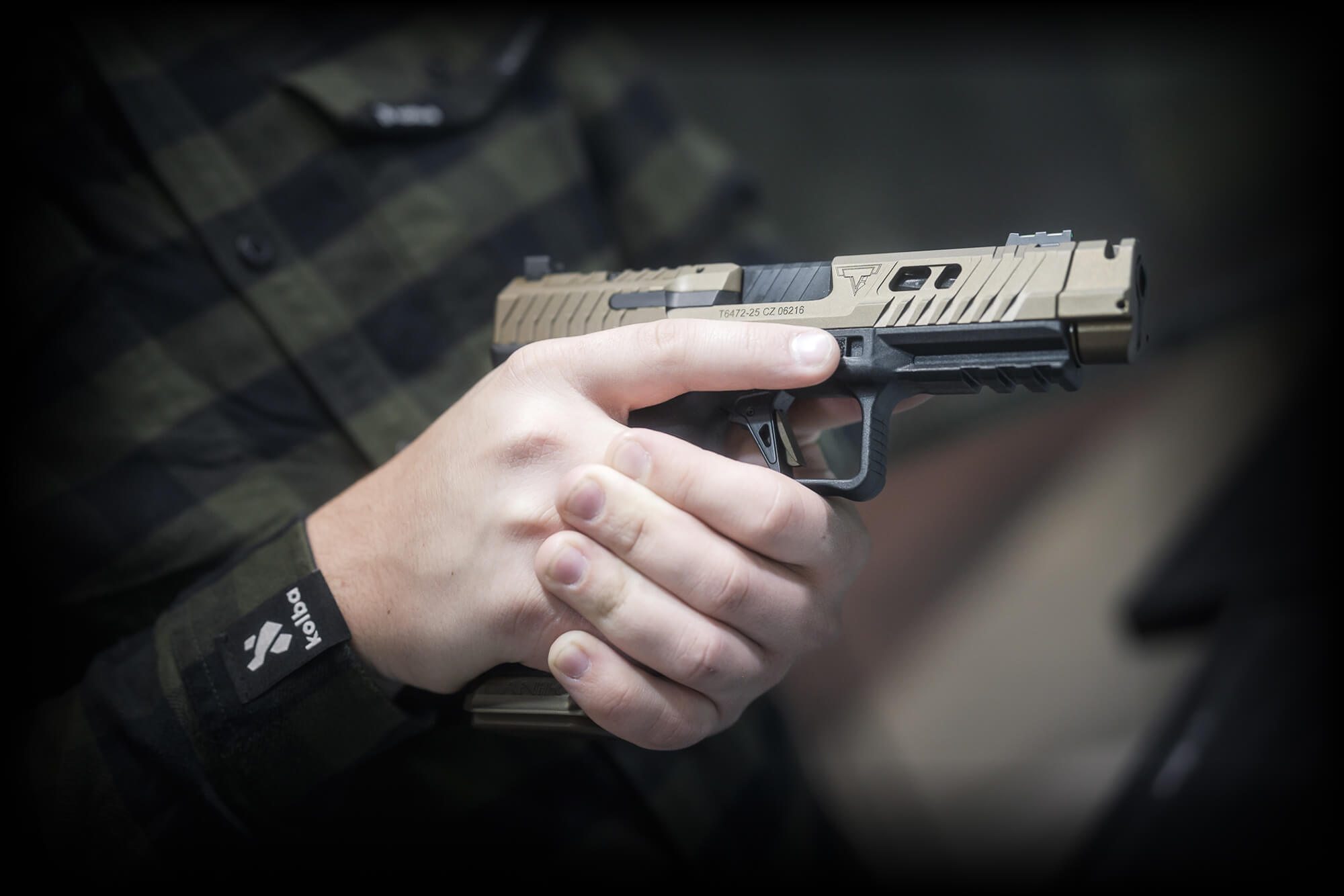 Pistolet Canik - prezentowany w akcji